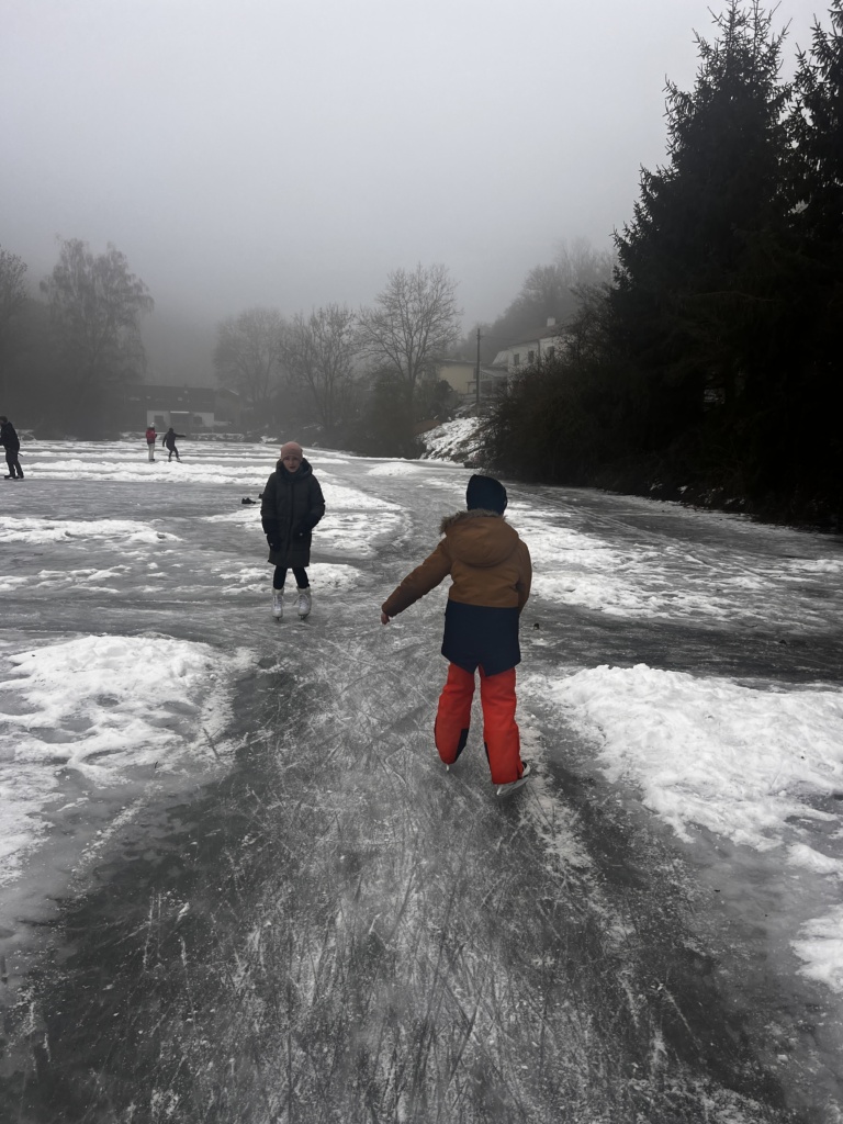 26.1.2026 - A už zase bruslíme na rybníku