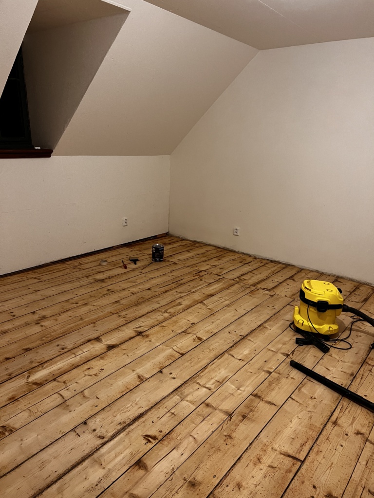 6.3.2026 - Amálka maluje domeček a vyrážíme na procházku