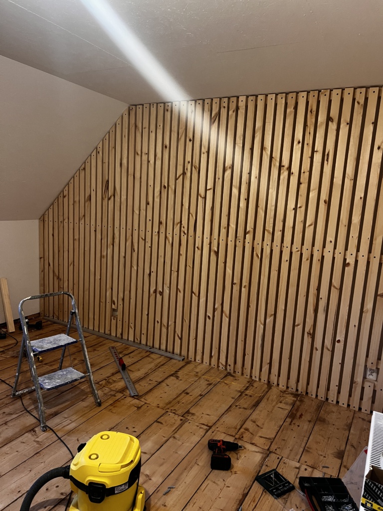 9.3.2026 - Tak pokoj je téměř hotov