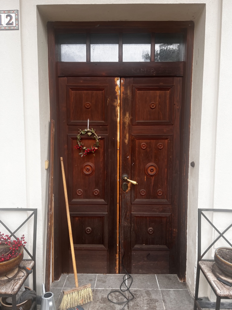 16.3.2026 - Upravujeme vchodové dveře