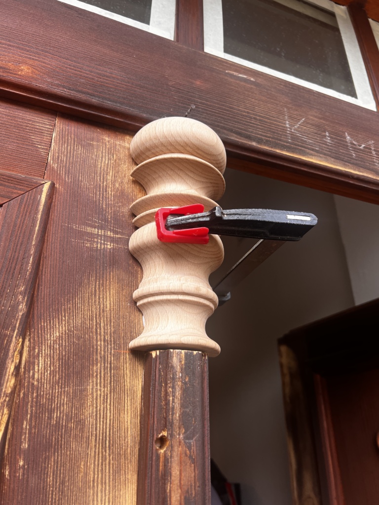 16.3.2026 - Upravujeme vchodové dveře