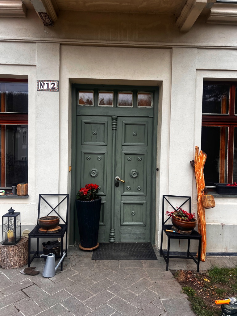 16.3.2026 - Upravujeme vchodové dveře