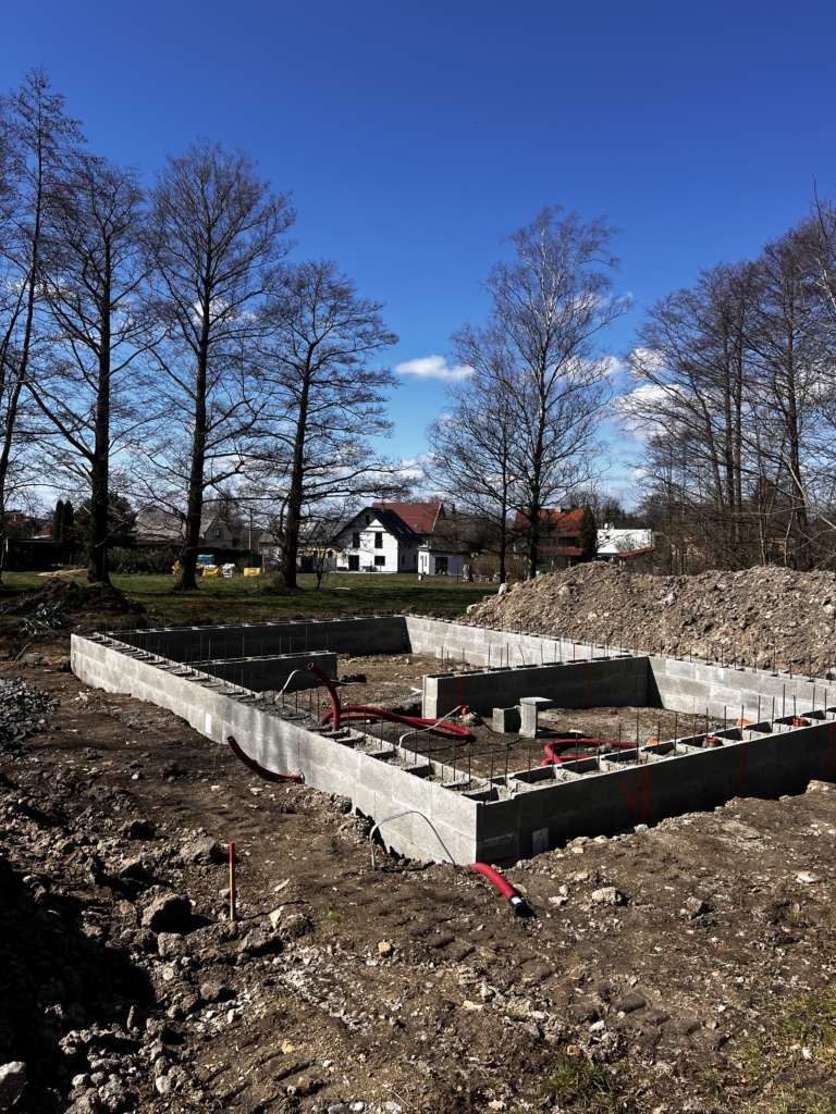 27.3.2026 - Home office a kontrola stavby